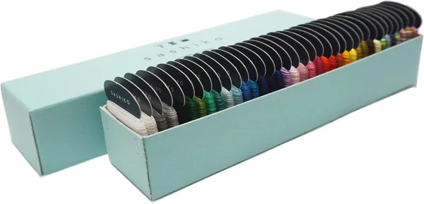 DARUMA Sashiko — 5 fili giapponesi cotone 100% 40 m con manuale