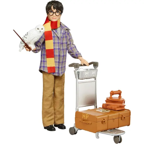 Personaggio Mattel di Harry Potter al binario nove e tre quarti con abiti da viaggio e civetta