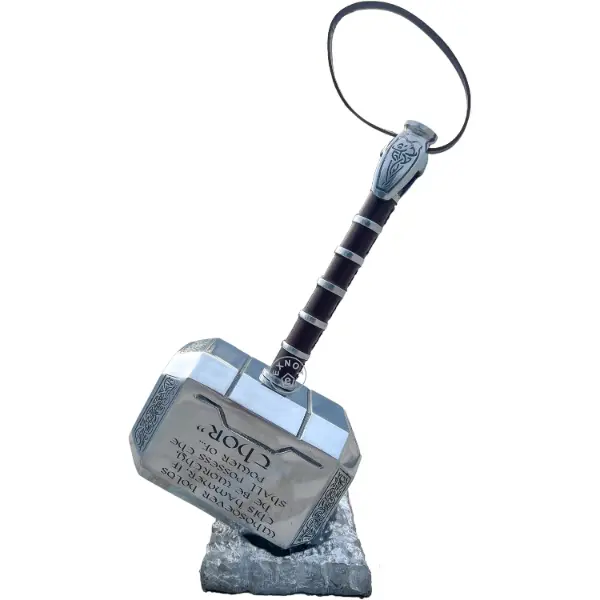 Replica del martello Mjolnir di Thor in scala uno a uno in metallo con base da esposizione